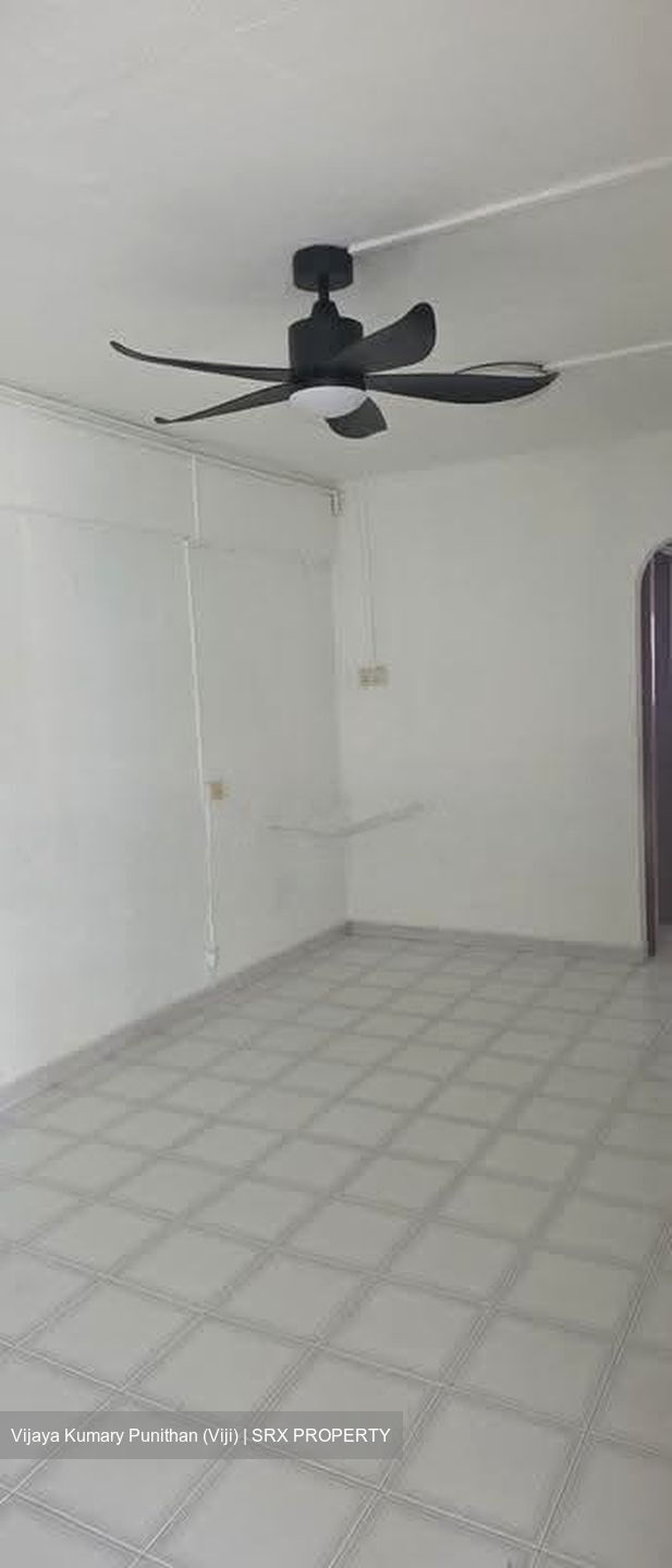 Blk 228 Bukit Batok Central (Bukit Batok), HDB 3 Rooms #616582171